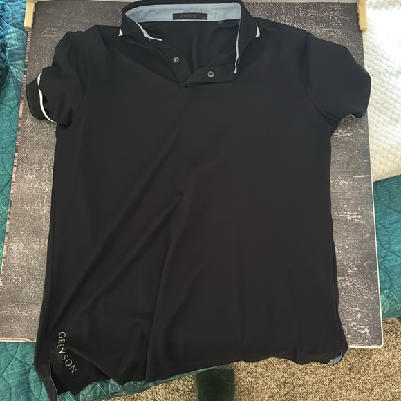Greyson - navy premium polo size small - Picture 2 of 5